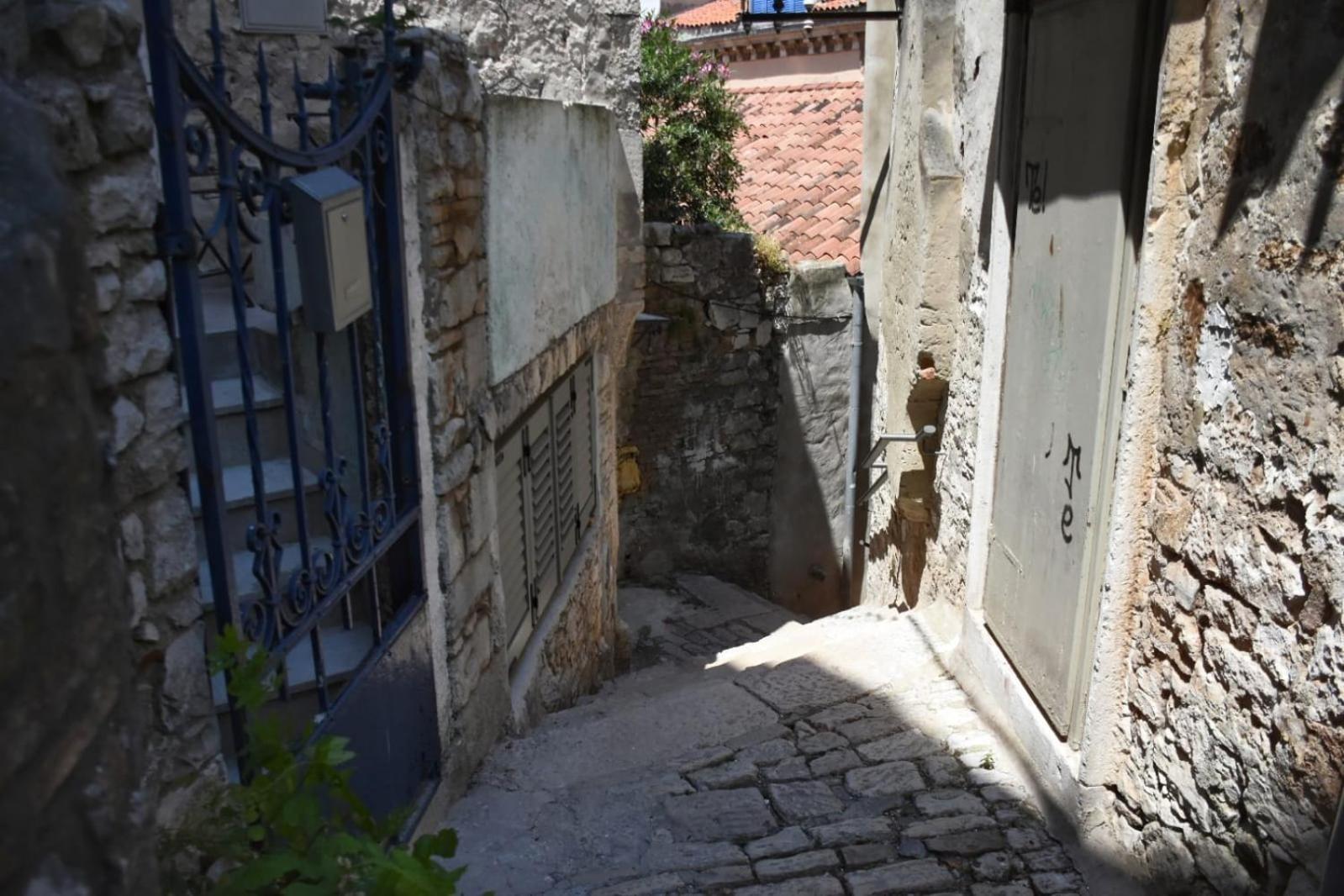 Modern Stairs Apartment Rovinj Exterior photo